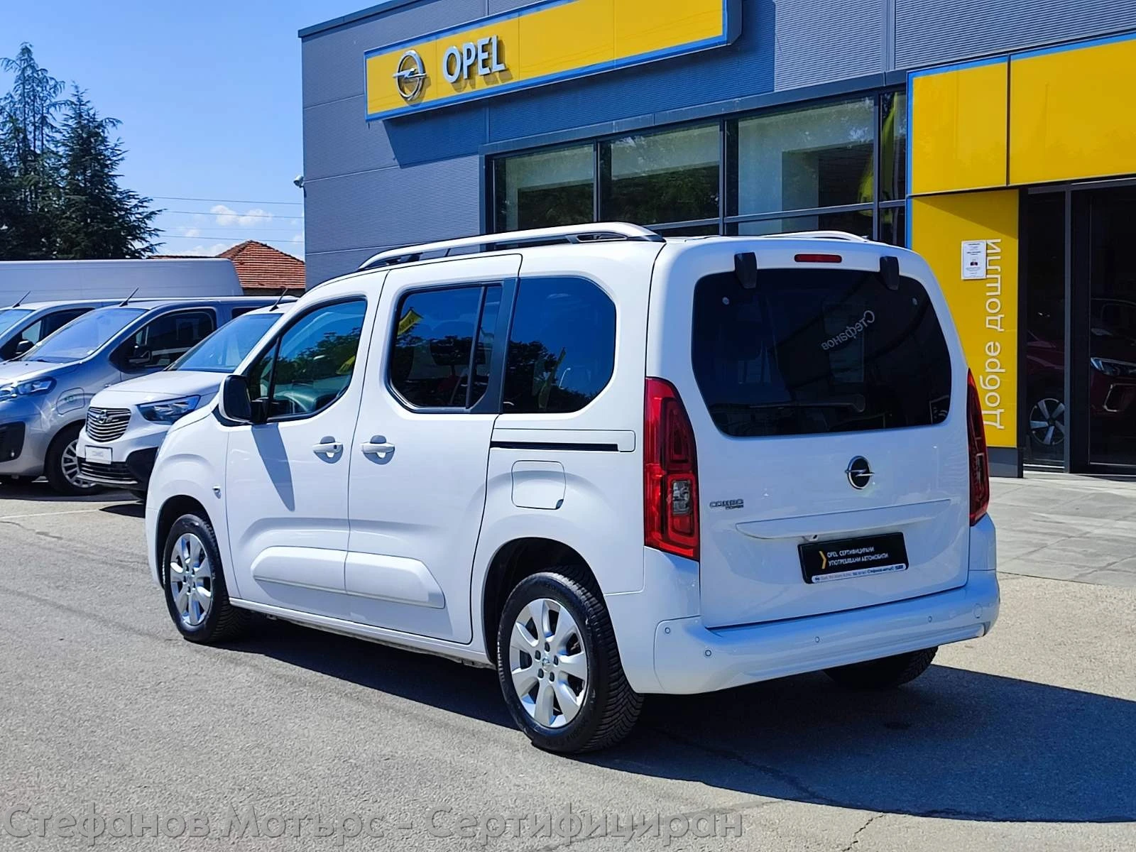 Opel Combo Life 4 1 Innovation 1.5D (102HP) MT5 - изображение 6