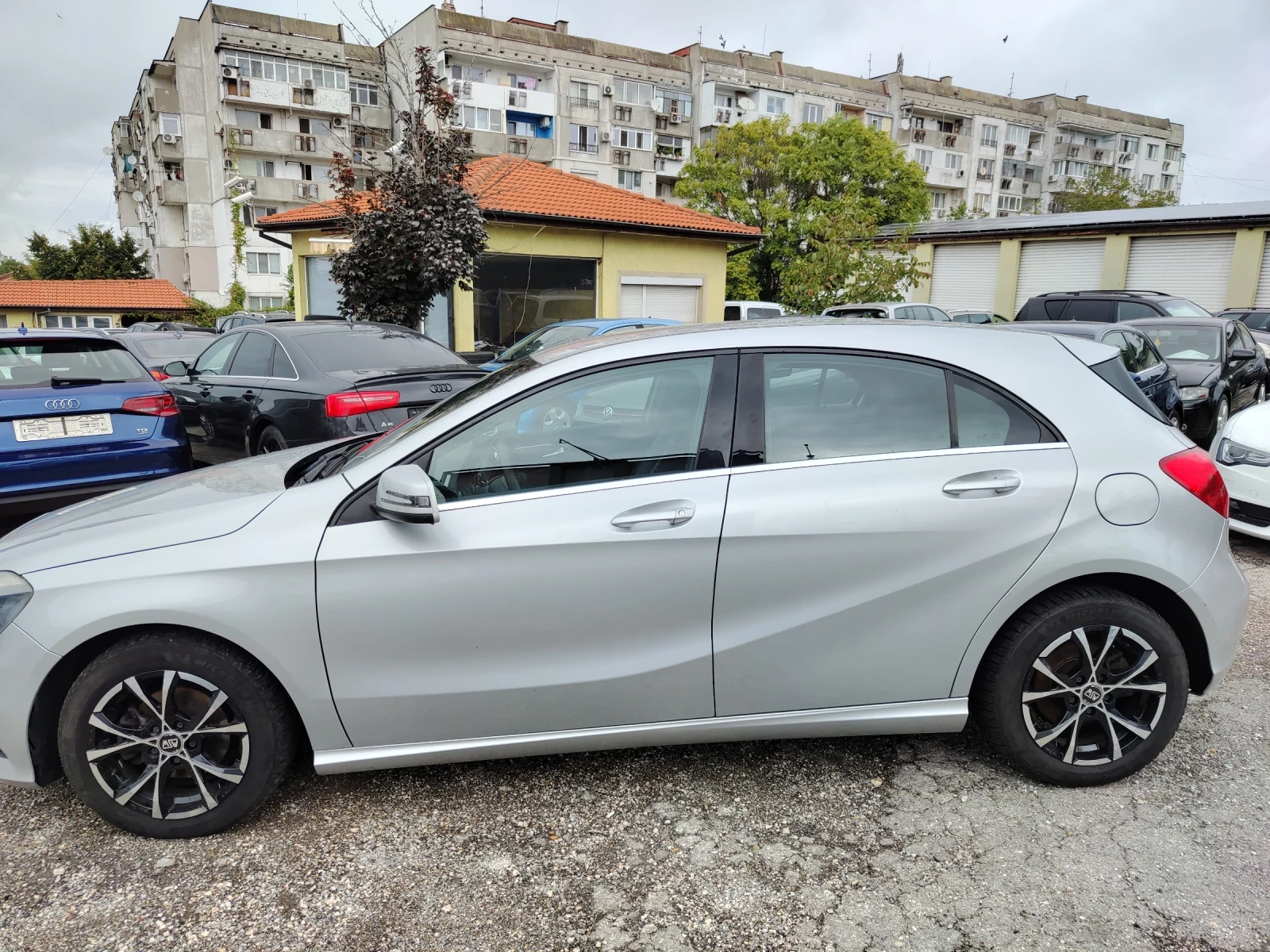 Mercedes-Benz A 180  - изображение 3