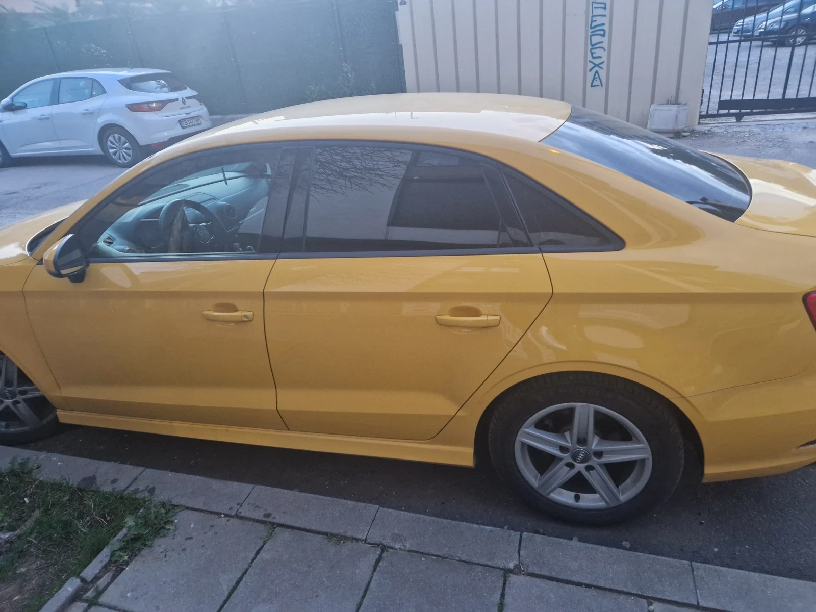 Audi A3 TFSI 2000 - изображение 3