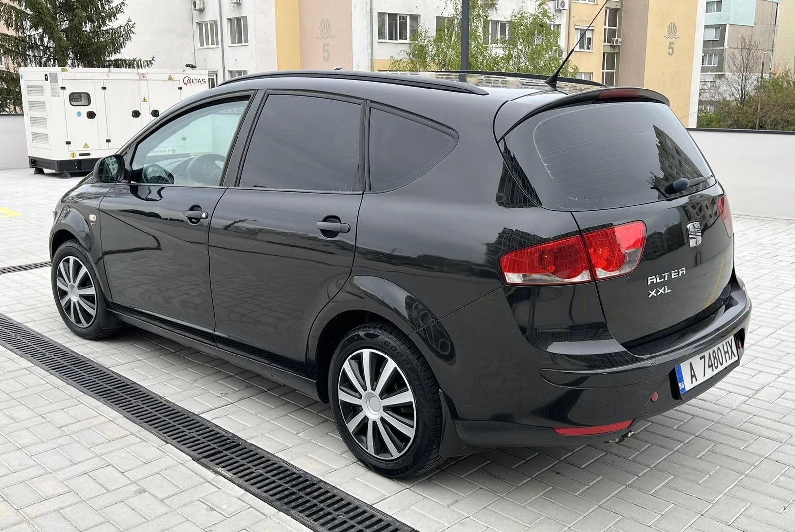 Seat Altea 2.0 XXL - изображение 3