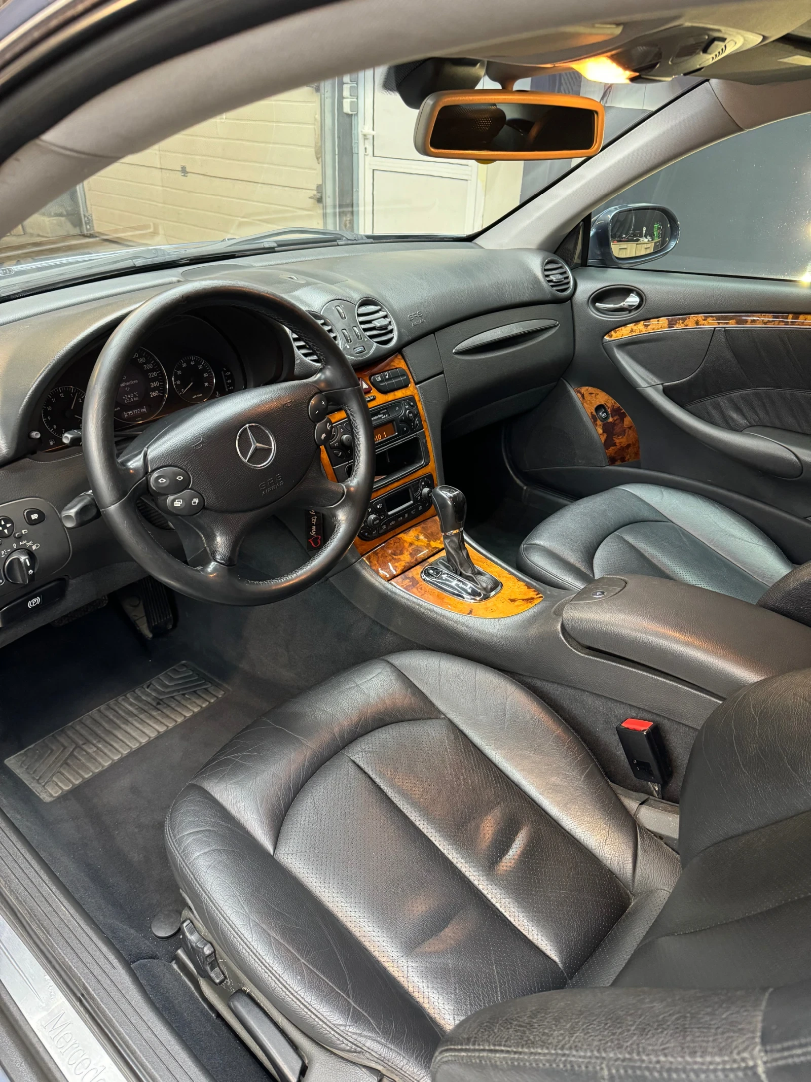 Mercedes-Benz CLK 2.4i Газов Инж. Перфектна!!! - изображение 6