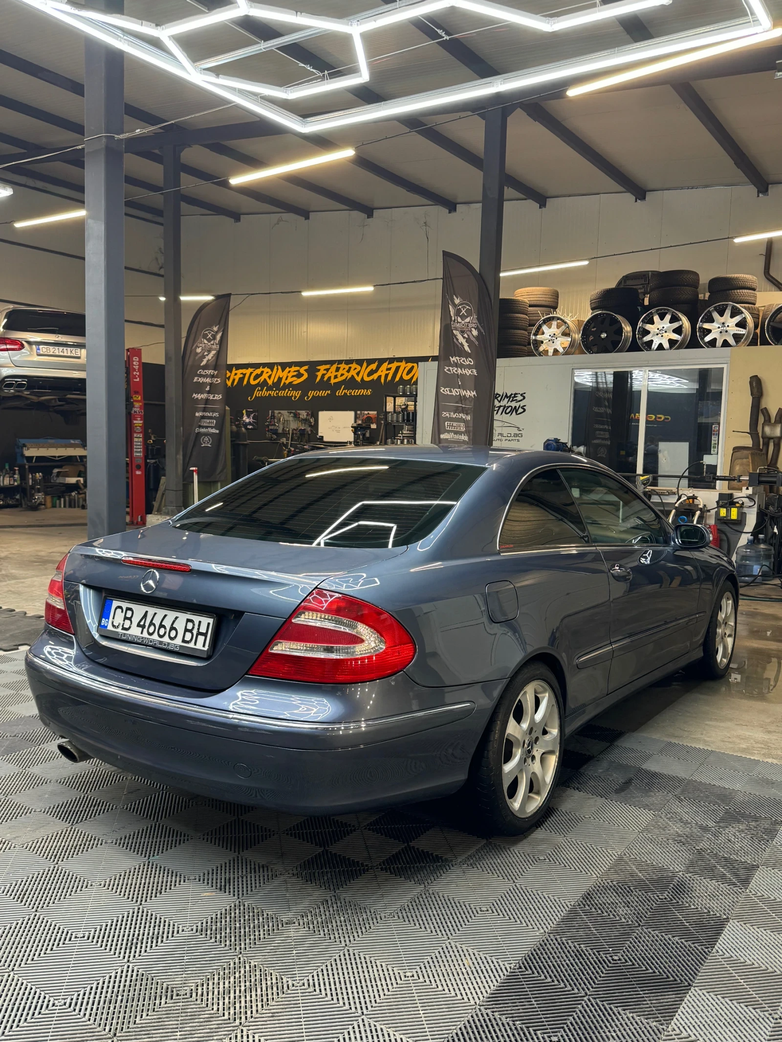 Mercedes-Benz CLK 2.4i Газов Инж. Перфектна!!! - изображение 4