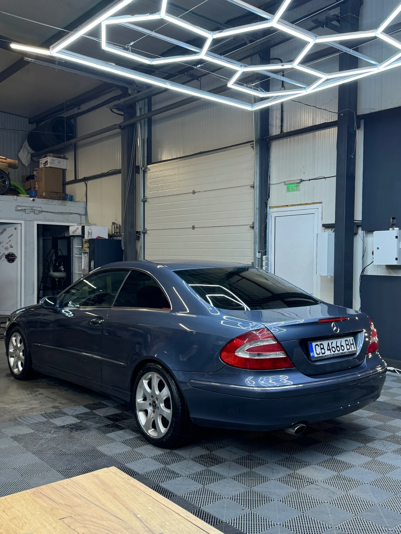 Mercedes-Benz CLK 2.4i Газов Инж. Перфектна!!! - изображение 5