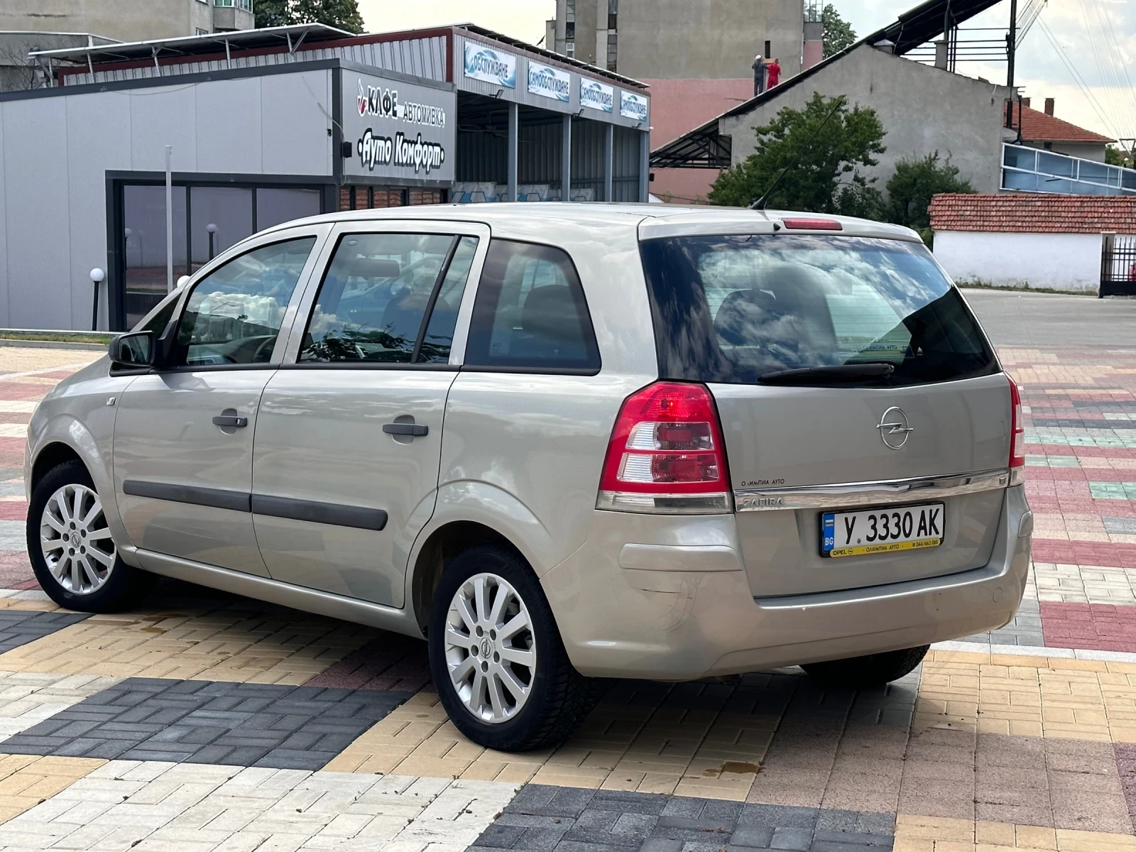 Opel Zafira 1.8 От първи собственик - изображение 8
