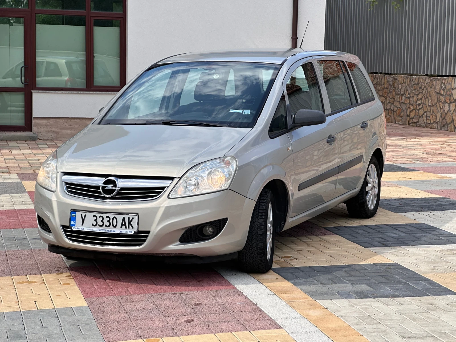 Opel Zafira 1.8 От първи собственик - изображение 2