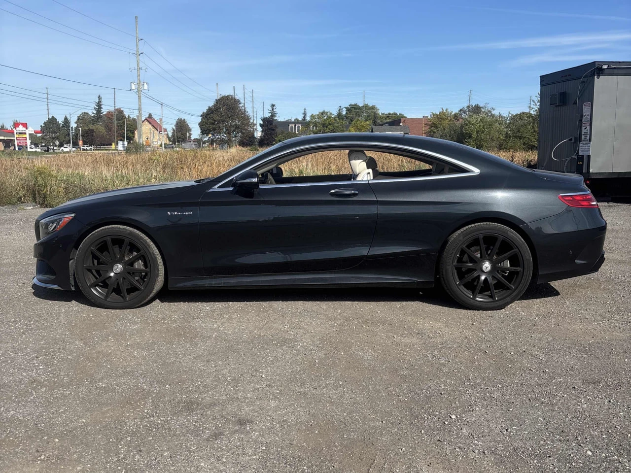 Mercedes-Benz S 550 * АВТО КРЕДИТ* ЦЕНА ДО БГ * CARFAX *  - изображение 2