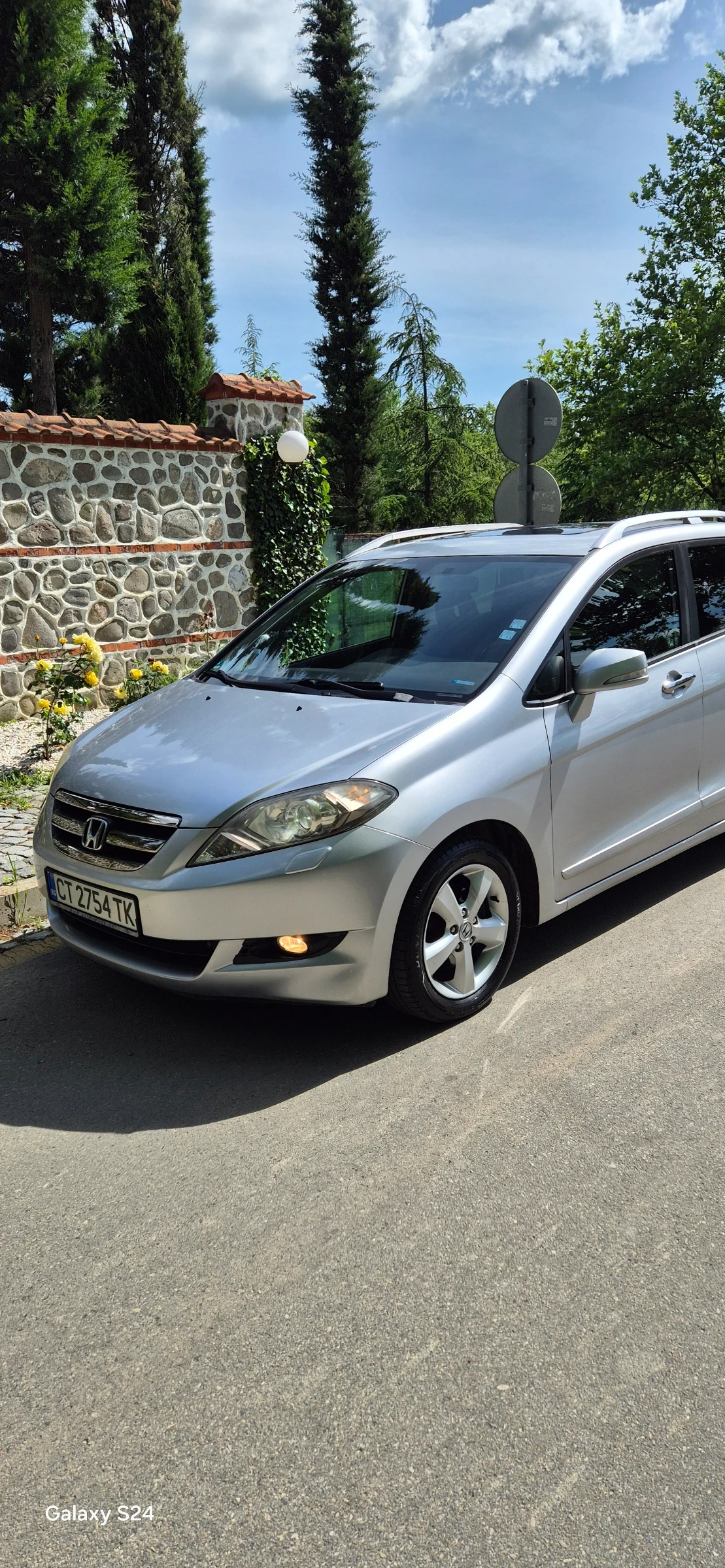 Honda Fr-v, снимка 7 - Автомобили и джипове - 53440548