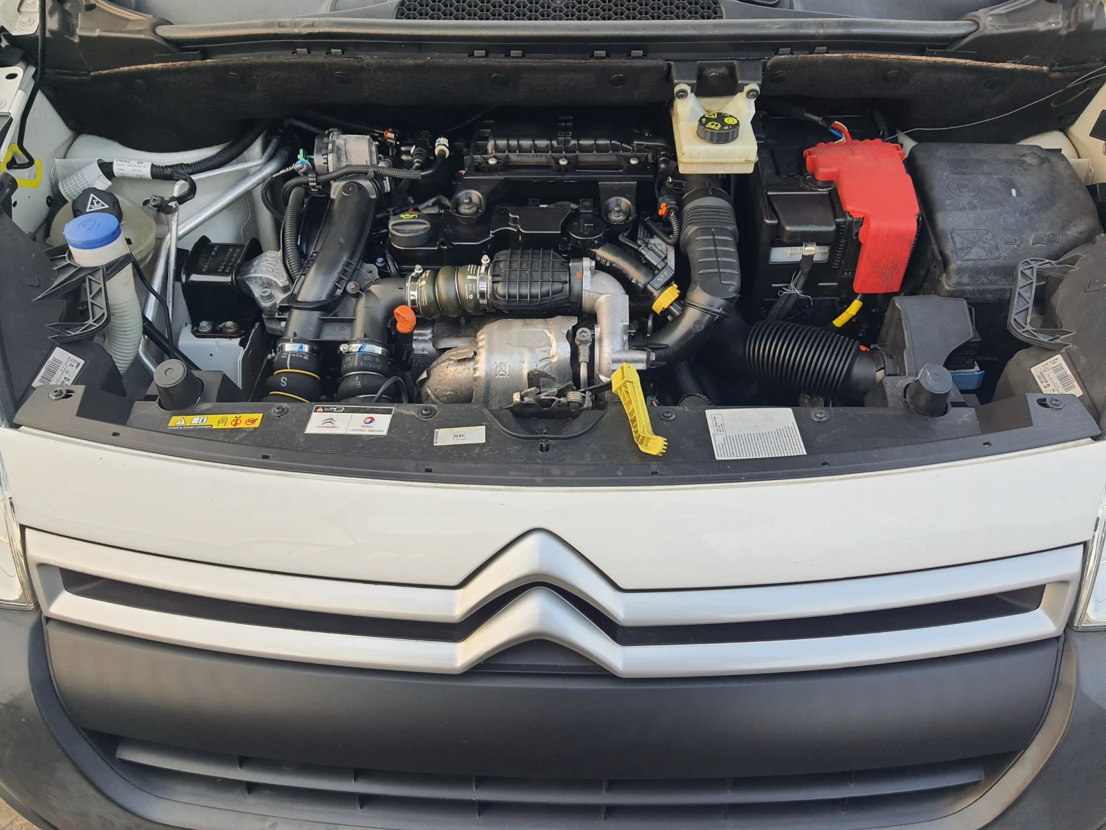 Citroen Berlingo 1.6hdi MAXI, снимка 13 - Автомобили и джипове - 53877271