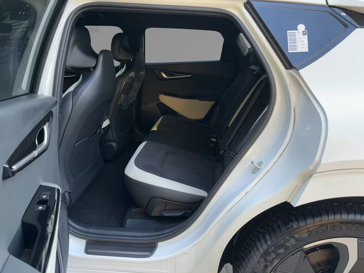Kia EV6 ELECTRIC/GT/77KWH/325HP/ACC/LED/360/NAVI/175h, снимка 10 - Автомобили и джипове - 53977665