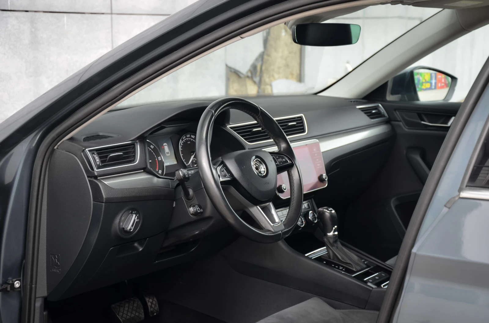 Skoda Superb 2.0 TDI 190 PS 4X4 AVTOMAT | Mobile.bg � ����������� 10