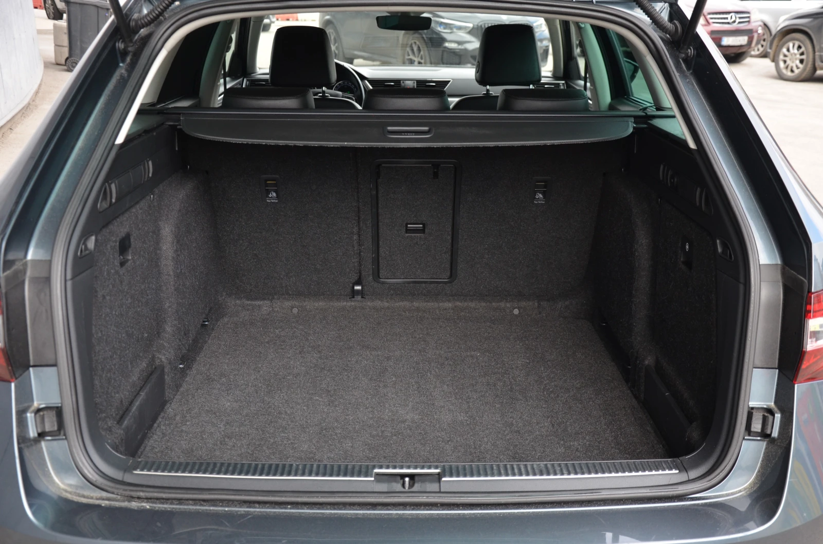 Skoda Superb 2.0 TDI 190 PS 4X4 AVTOMAT | Mobile.bg � ����������� 14
