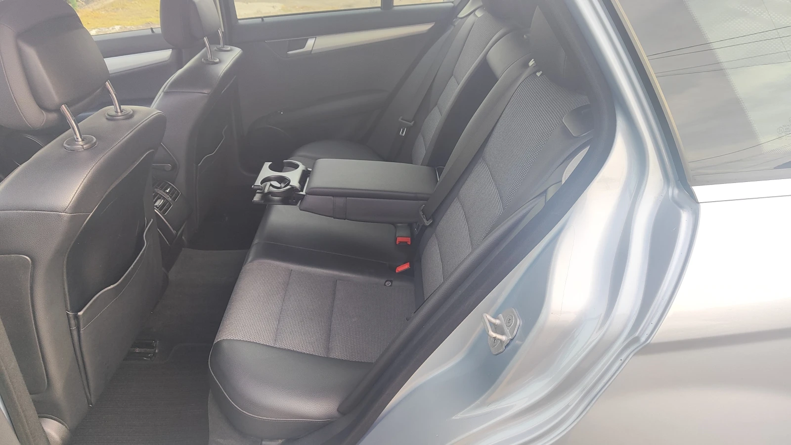 Mercedes-Benz C 220 2.2 CDi Германия , снимка 7 - Автомобили и джипове - 54220732