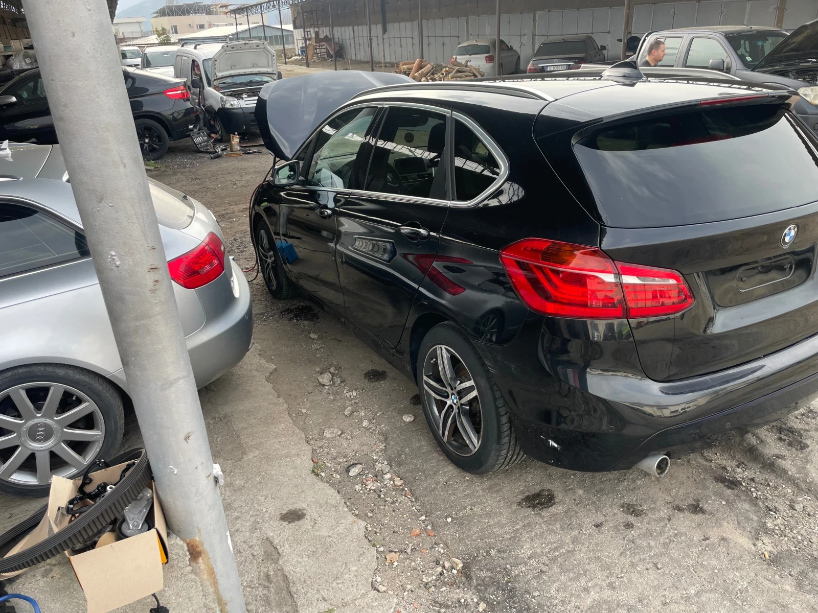 BMW 2 Gran Tourer 1.6, снимка 3 - Автомобили и джипове - 54316574