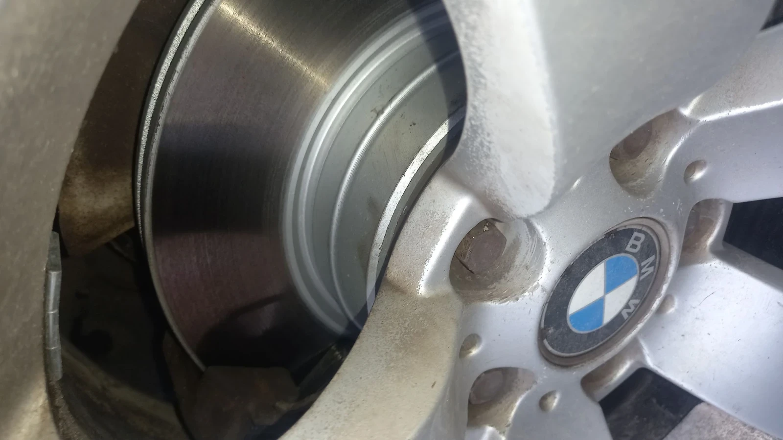 BMW 520 Е60, снимка 11 - Автомобили и джипове - 54725392