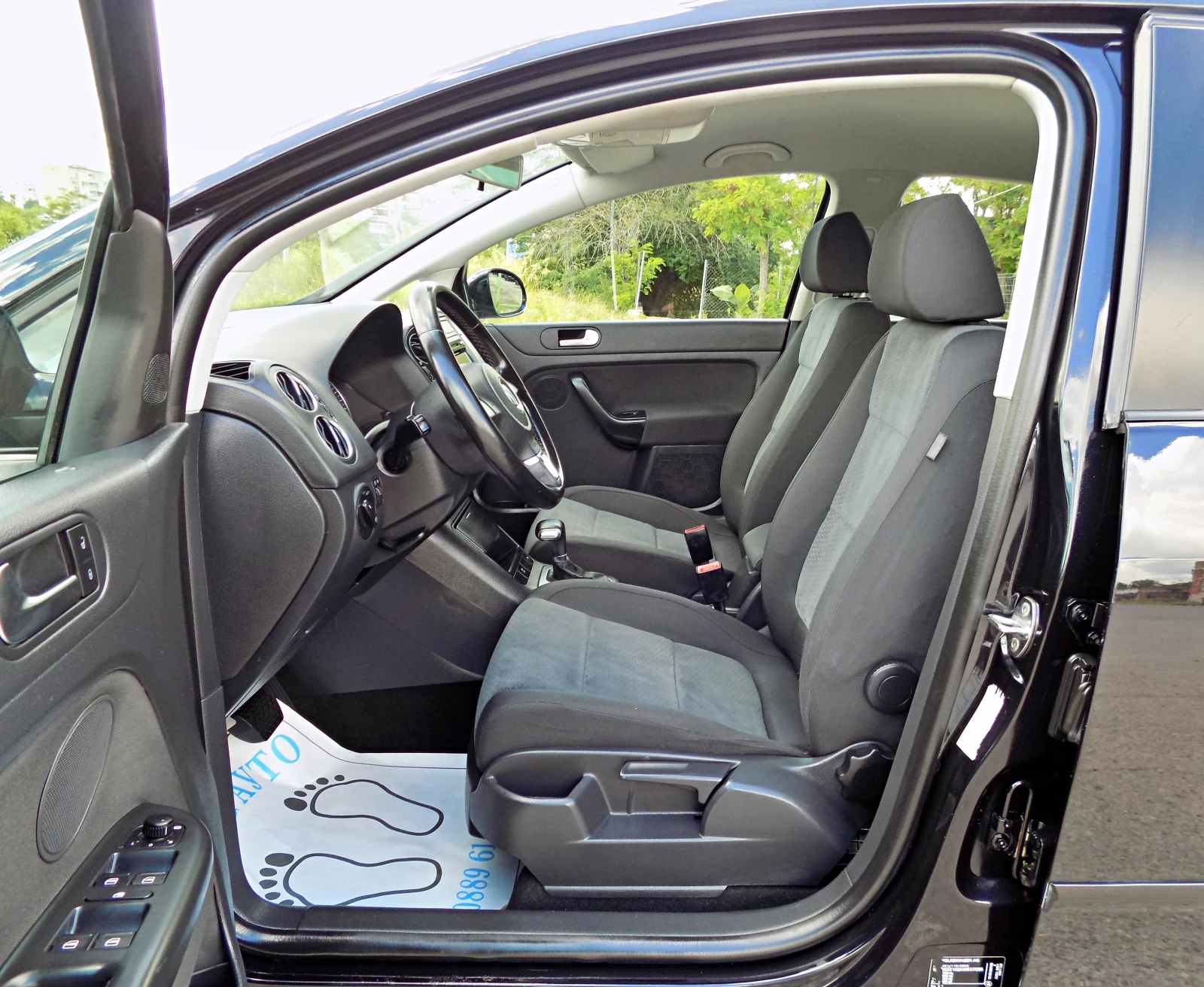 VW Golf Plus 1.4T/АВТОМАТИК/КЛИМАТРОНИК, снимка 6 - Автомобили и джипове - 54905211