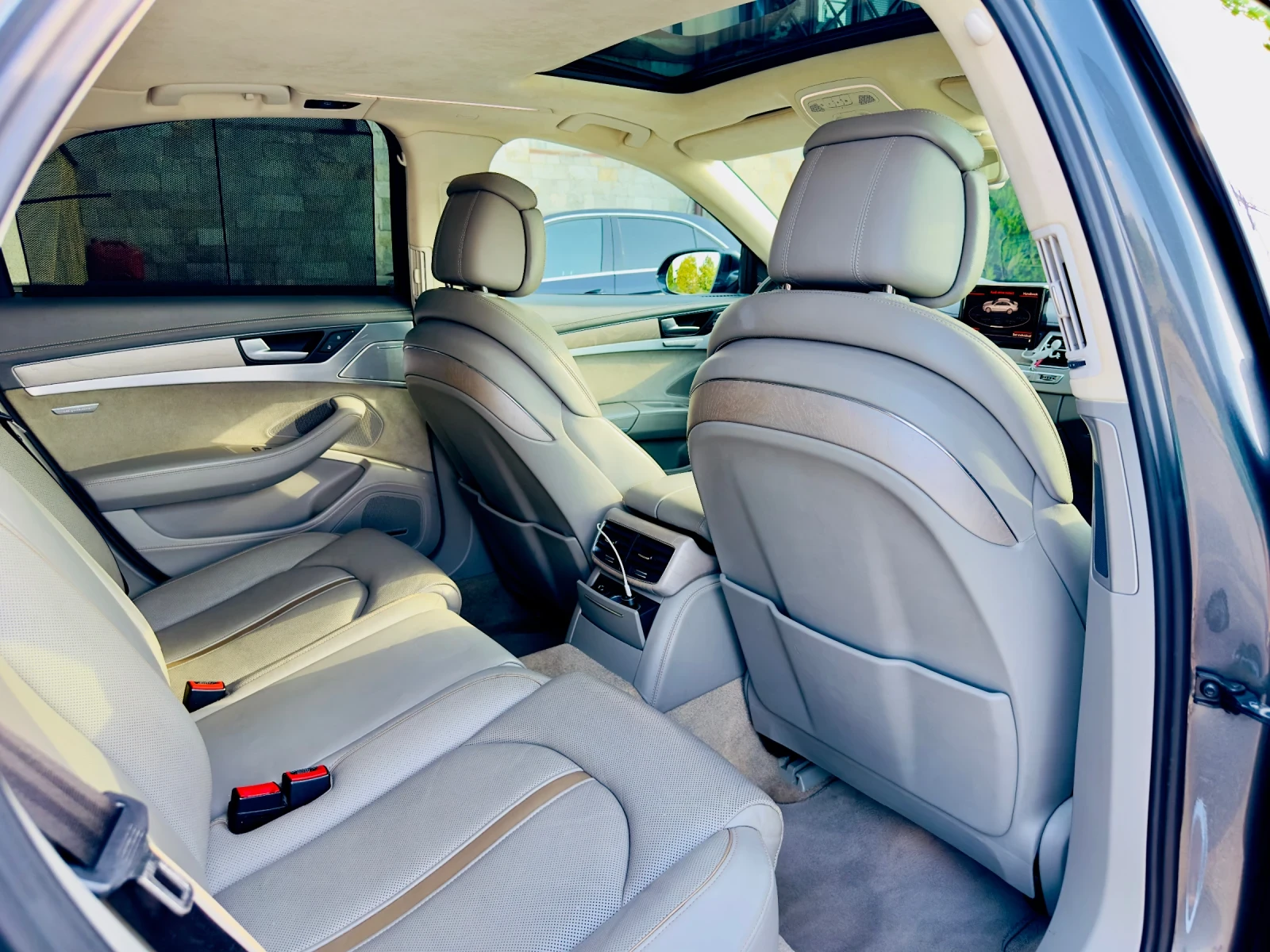 Audi A8 4.2, снимка 10 - Автомобили и джипове - 55646702