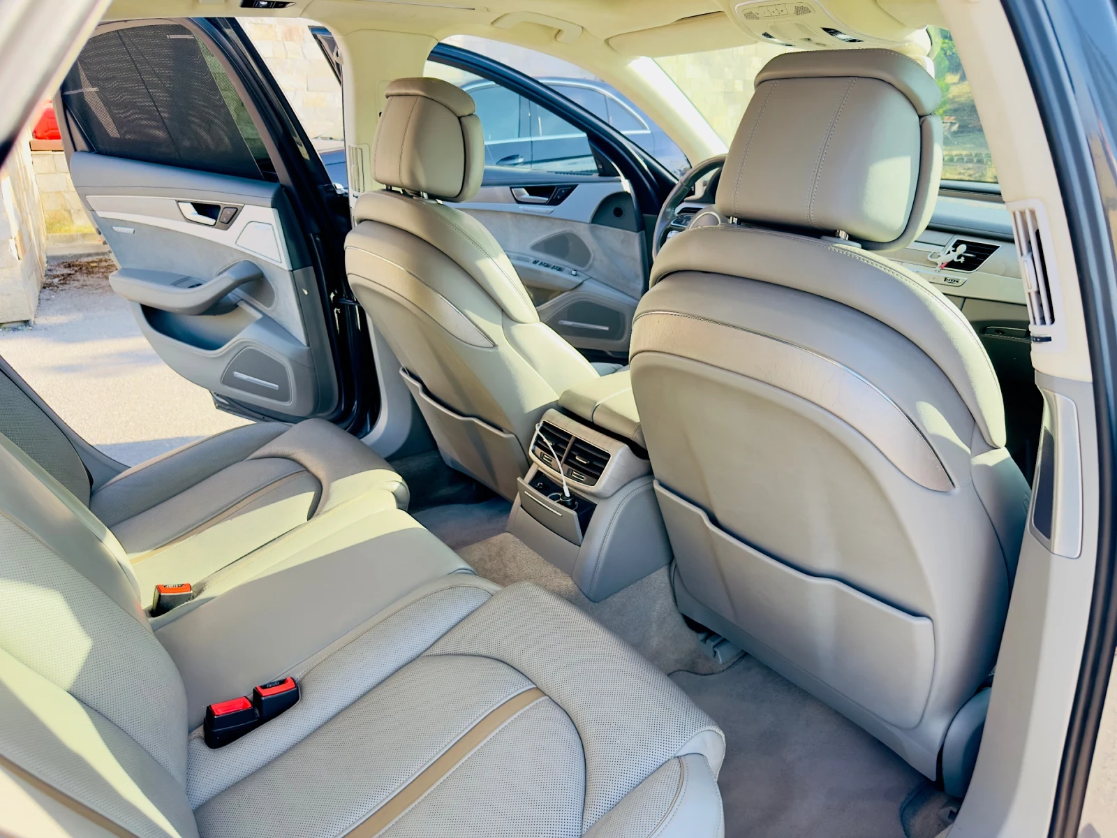 Audi A8 4.2, снимка 13 - Автомобили и джипове - 55646702