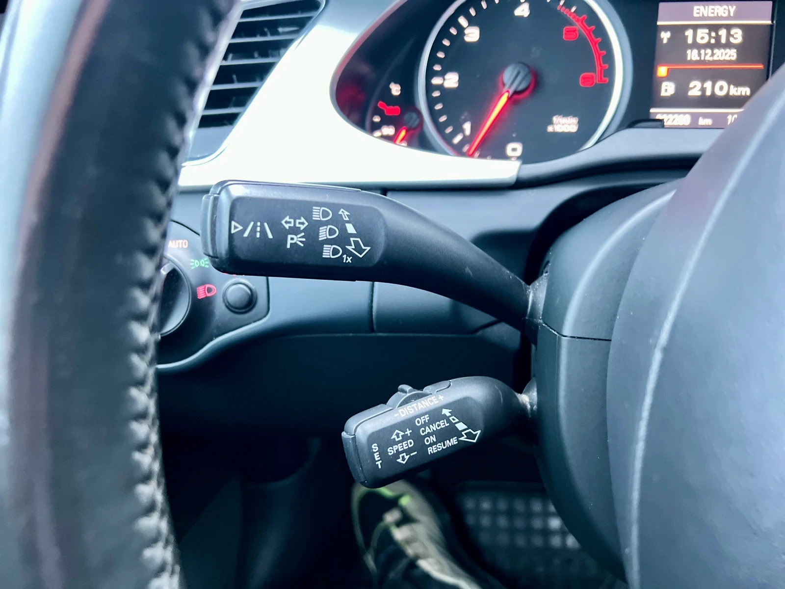 Audi A4 3.0 TDI 3x S line Fulll, снимка 15 - Автомобили и джипове - 55827235