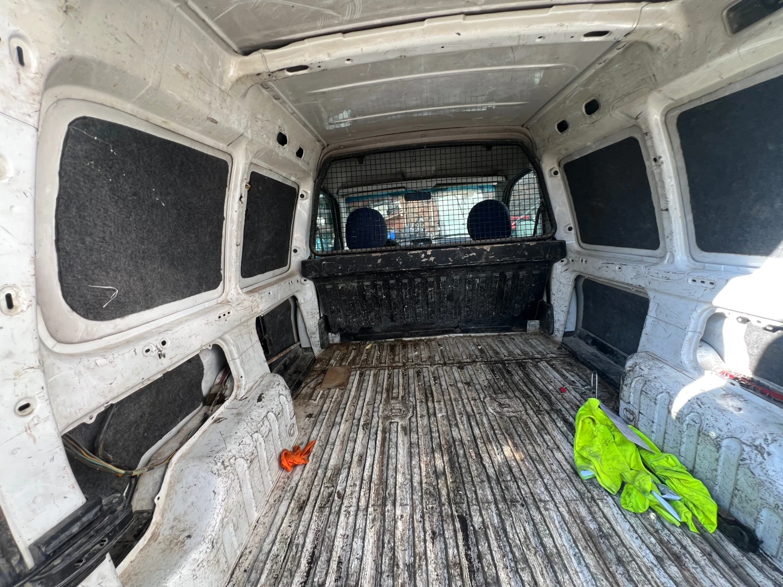 Peugeot Partner, снимка 4 - Автомобили и джипове - 55841206