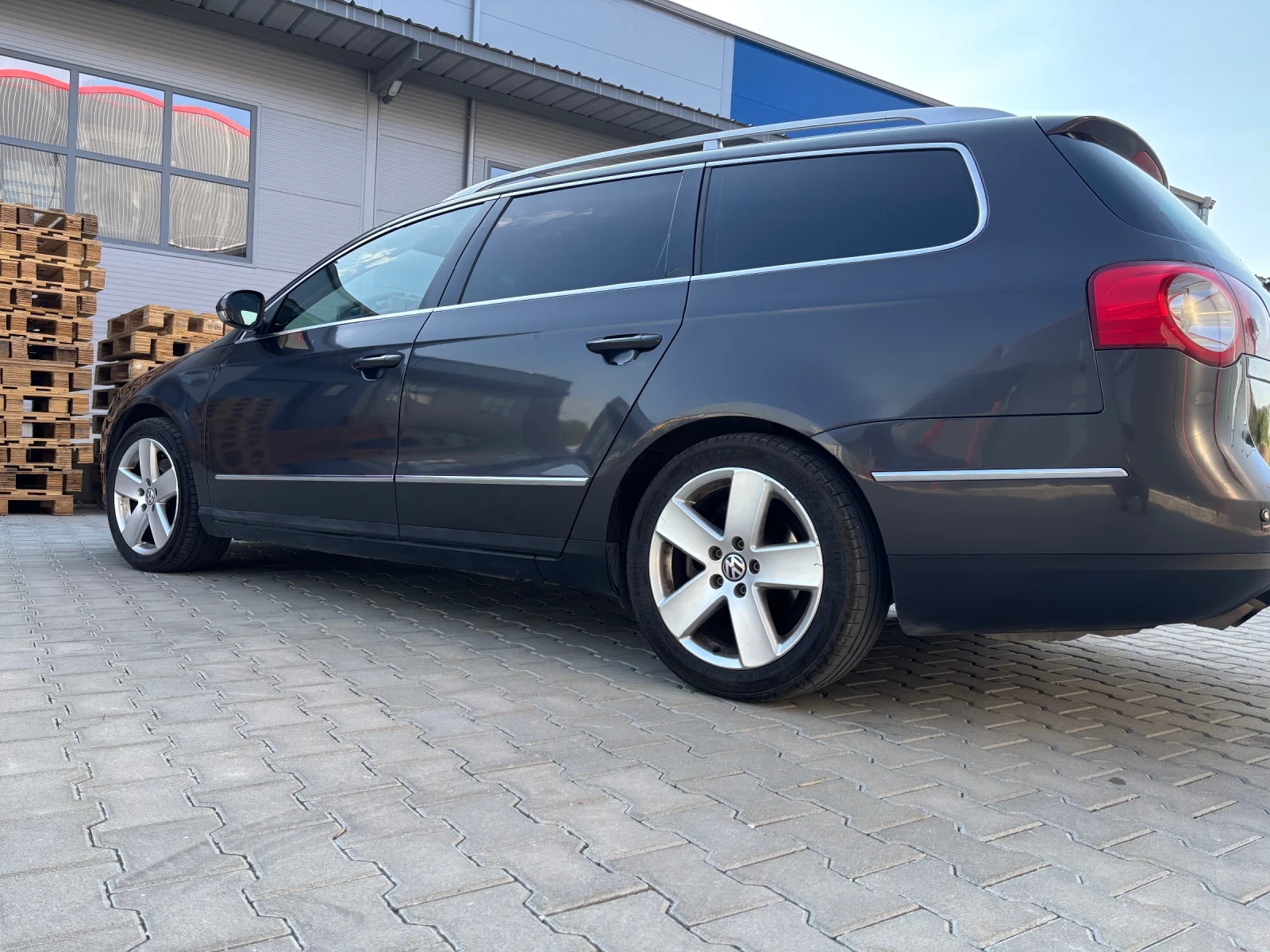 VW Passat 2.0, снимка 10 - Автомобили и джипове - 55841917