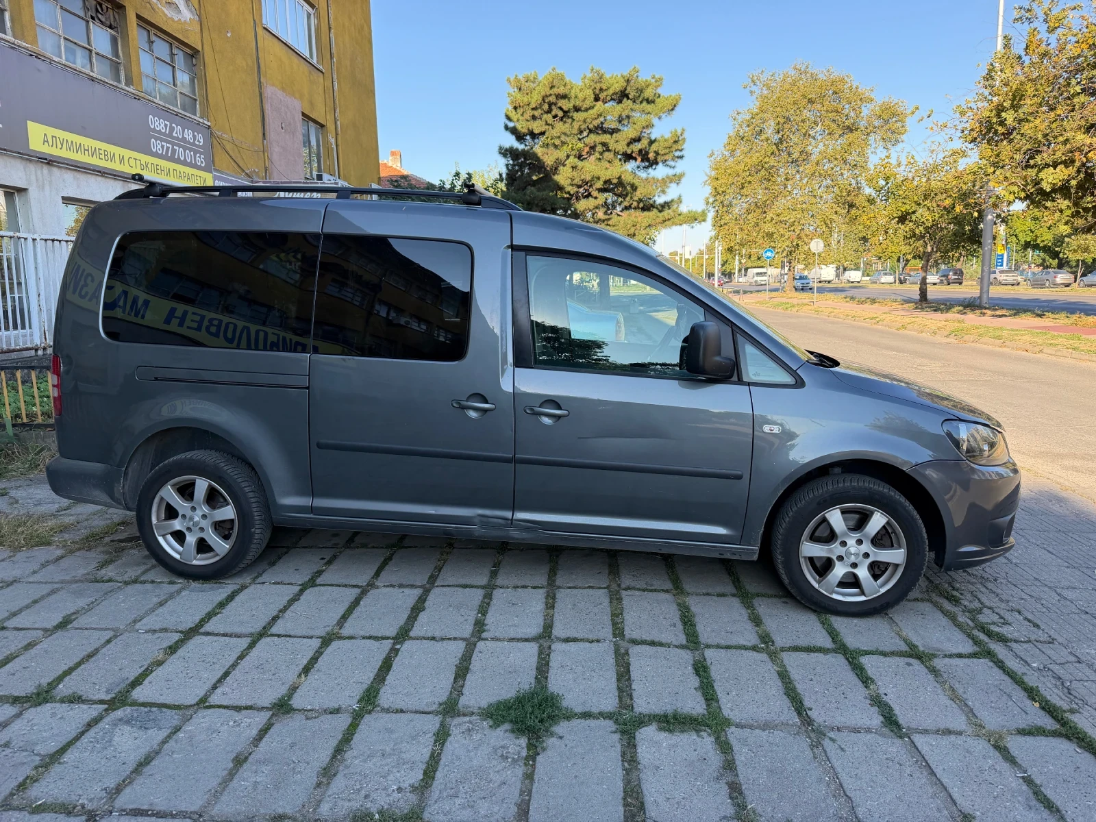 VW Caddy, снимка 3 - Автомобили и джипове - 56205190