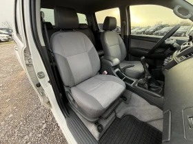 Toyota Hilux 2.5D-4D 145к.с * Климатик* * 4х4* , снимка 14