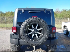 Jeep Wrangler Unlimited Sport 3.6, снимка 9