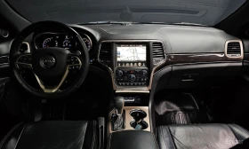 Jeep Grand cherokee OVERLAND* КОЖА* ПОДГРЕВ* ОБДУХВАНЕ* КАМЕРА* PANO*  | Auto.bg — изображение 7
