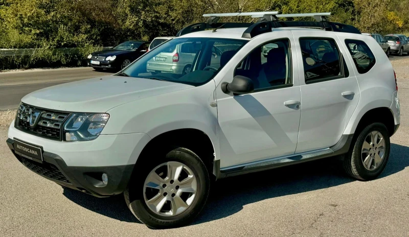 Dacia Duster Фабрична Газ, снимка 2 - Автомобили и джипове - 47788581