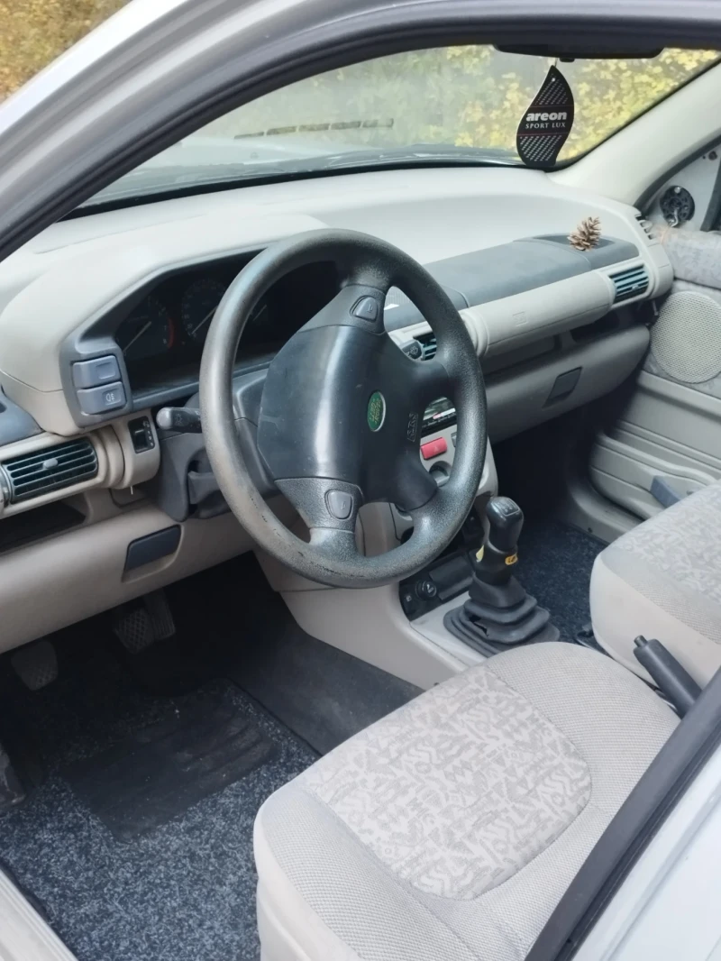 Land Rover Freelander 1.8i, снимка 5 - Автомобили и джипове - 47837405