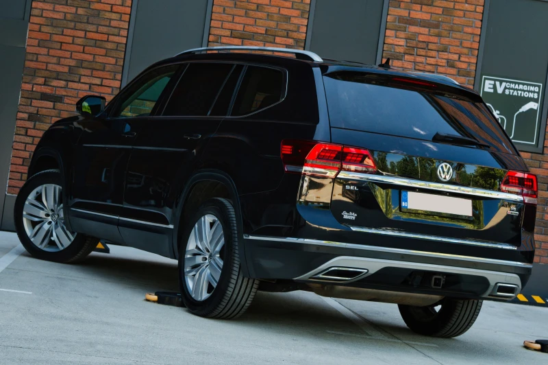 VW Atlas 3.6 V6 4Motion, снимка 6 - Автомобили и джипове - 52480289