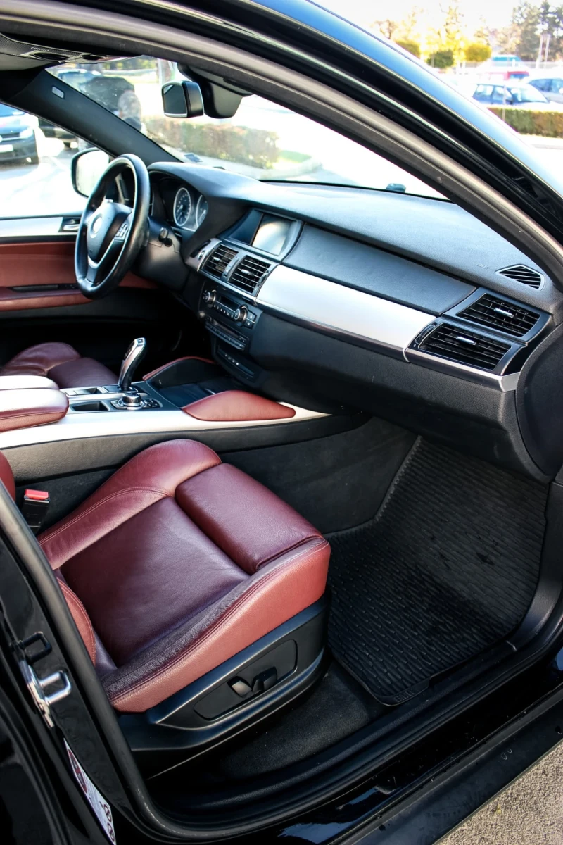 BMW X6 Recaro/F1/X-drive/Подгрев/Шибедах, снимка 11 - Автомобили и джипове - 52278102