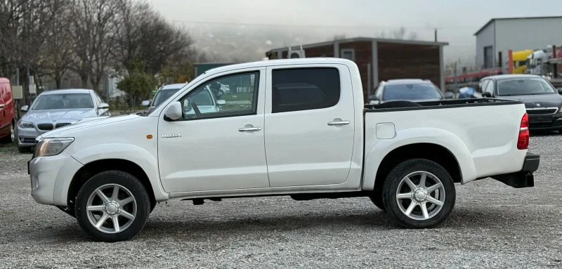 Toyota Hilux 2.5D-4D 145к.с * Климатик* * 4х4* , снимка 7 - Автомобили и джипове - 52698230