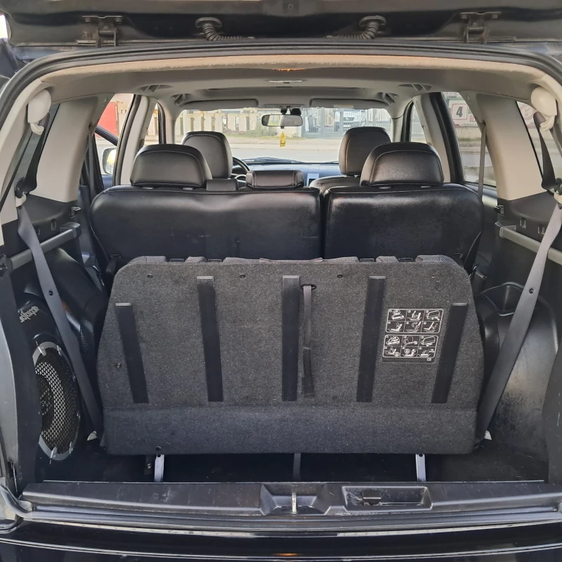 Mitsubishi Outlander 2.0DID, 4WD, 7m, снимка 9 - Автомобили и джипове - 52818725