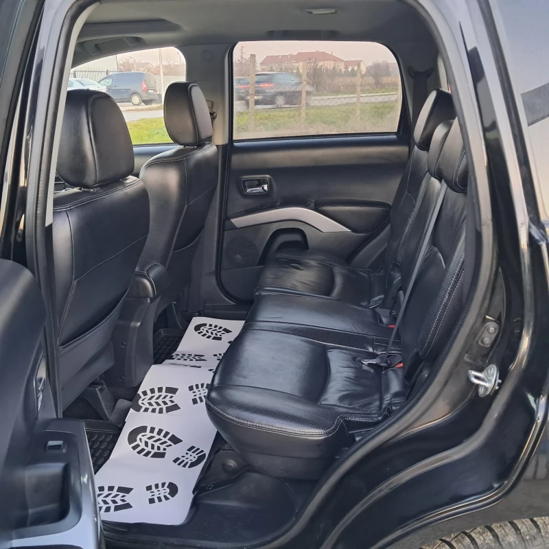 Mitsubishi Outlander 2.0DID, 4WD, 7m, снимка 8 - Автомобили и джипове - 52818725
