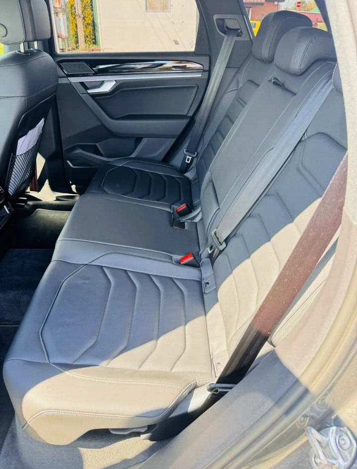 VW Touareg 3.0 TDI  R-Line - изображение 4