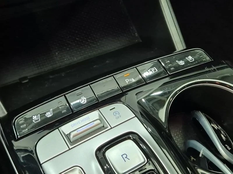 Hyundai Tucson Gasoline 1.6 Turbo 2WD| 177�.�. | Mobile.bg � ����������� 17