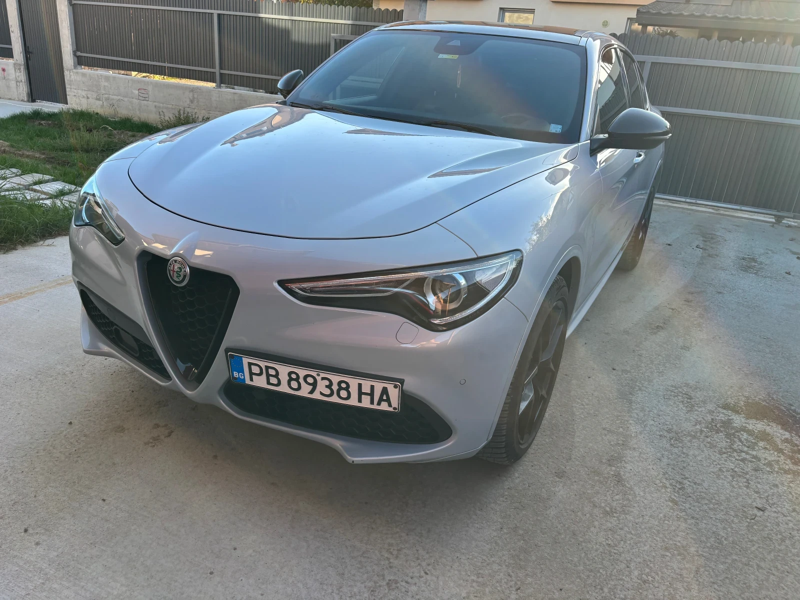 Alfa Romeo Stelvio, снимка 1