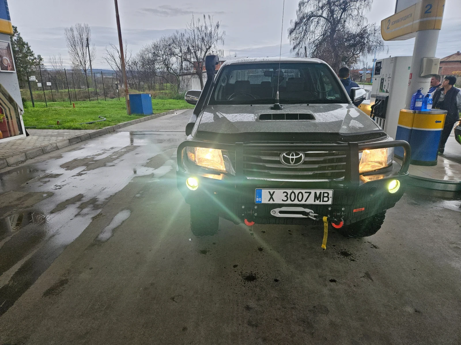 Toyota Hilux, снимка 1