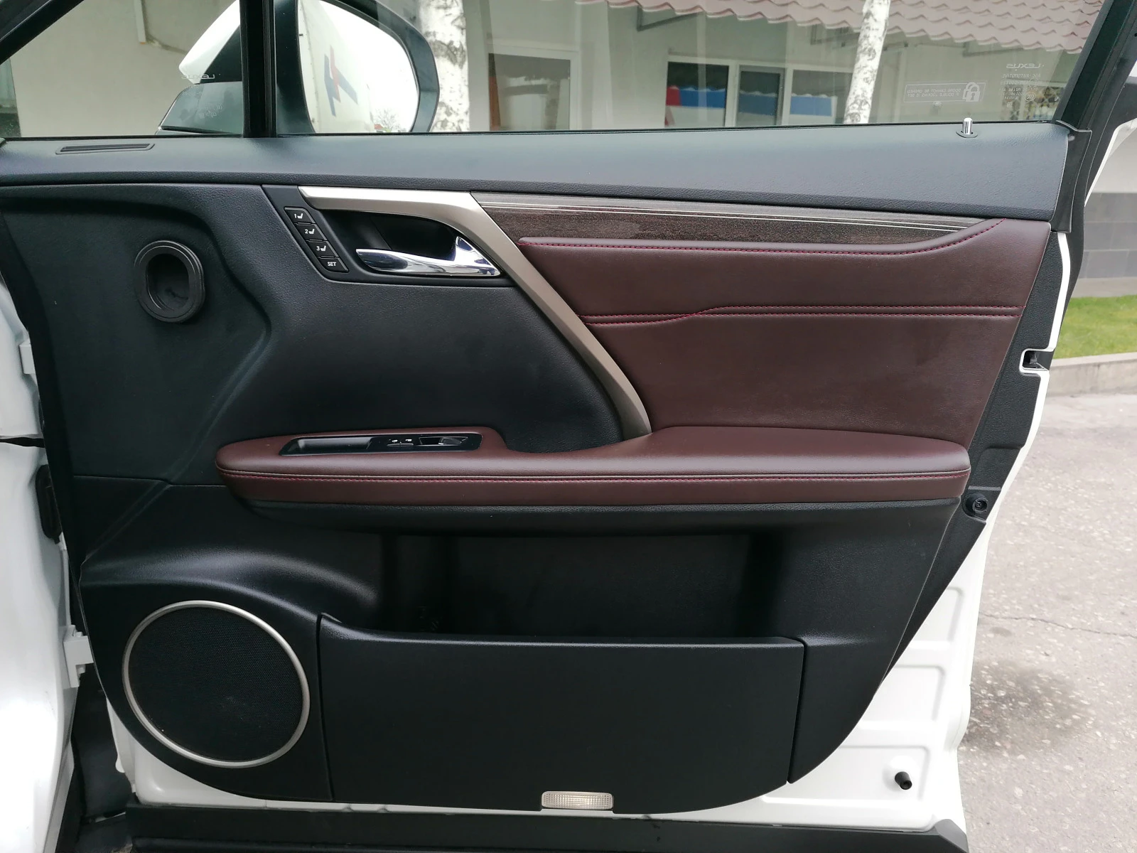 Lexus RX 450 H Luxury | Mobile.bg — изображение 12
