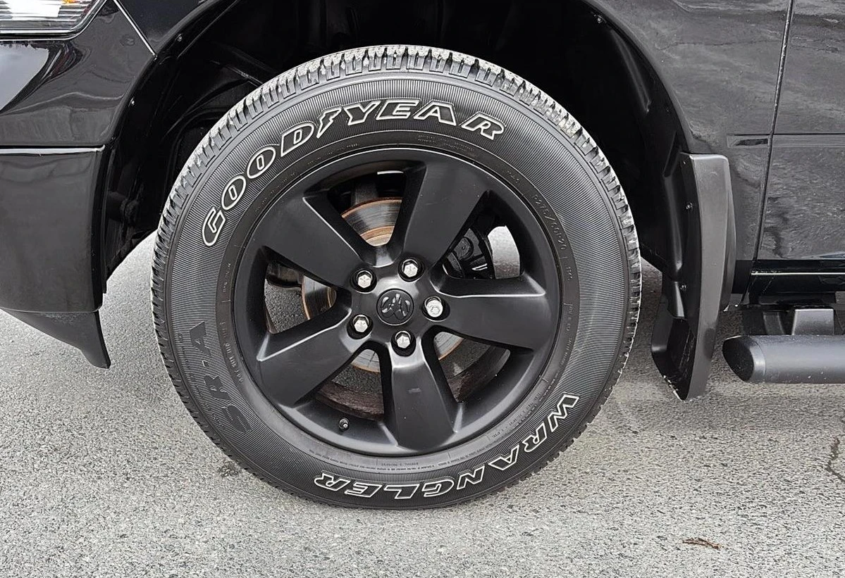 Dodge RAM 1500 SLT/BLACK APP/HEMI 5, 7L - изображение 10