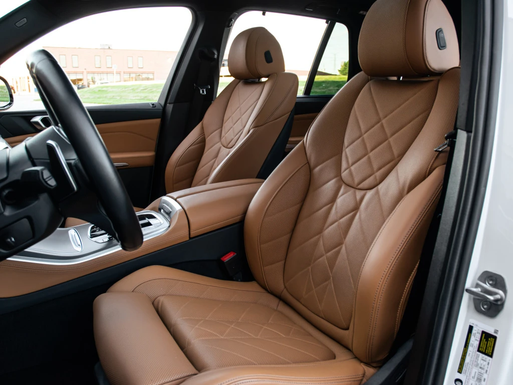 BMW X5 40i / M-Sport / 22 Rims / PANO | Mobile.bg   11