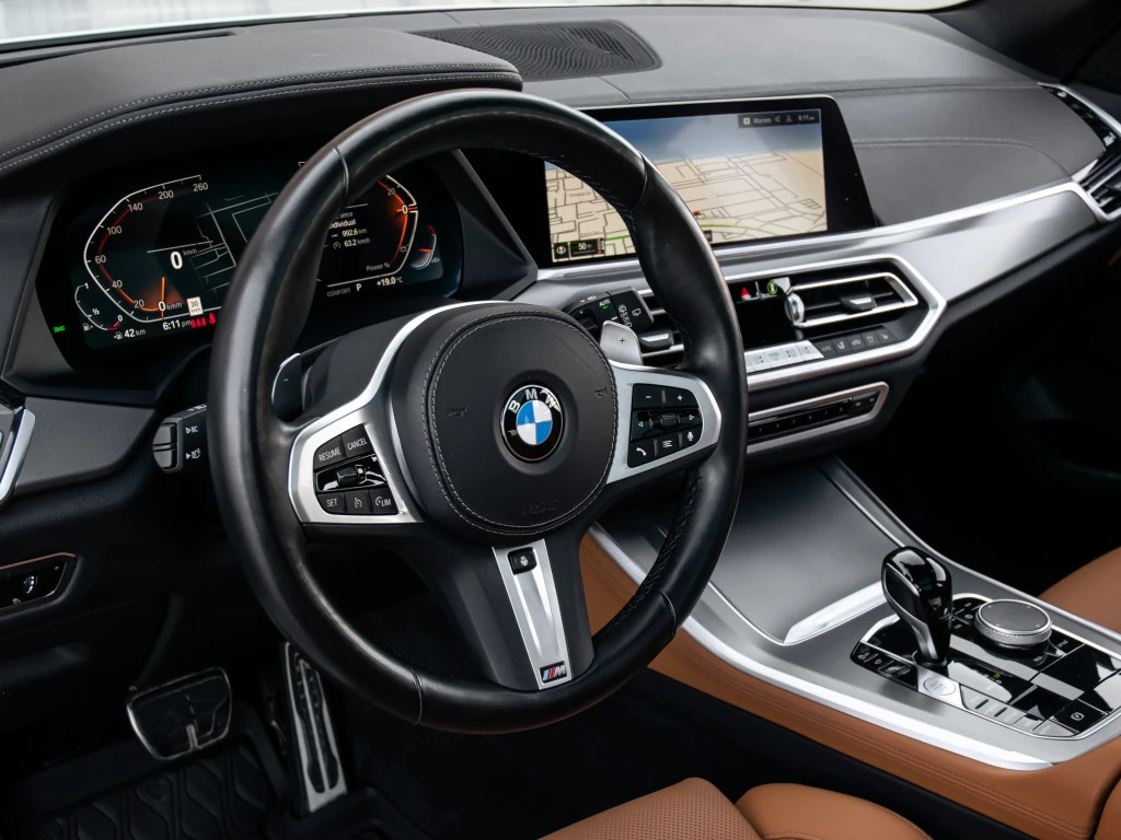 BMW X5 40i / M-Sport / 22 Rims / PANO | Mobile.bg   12