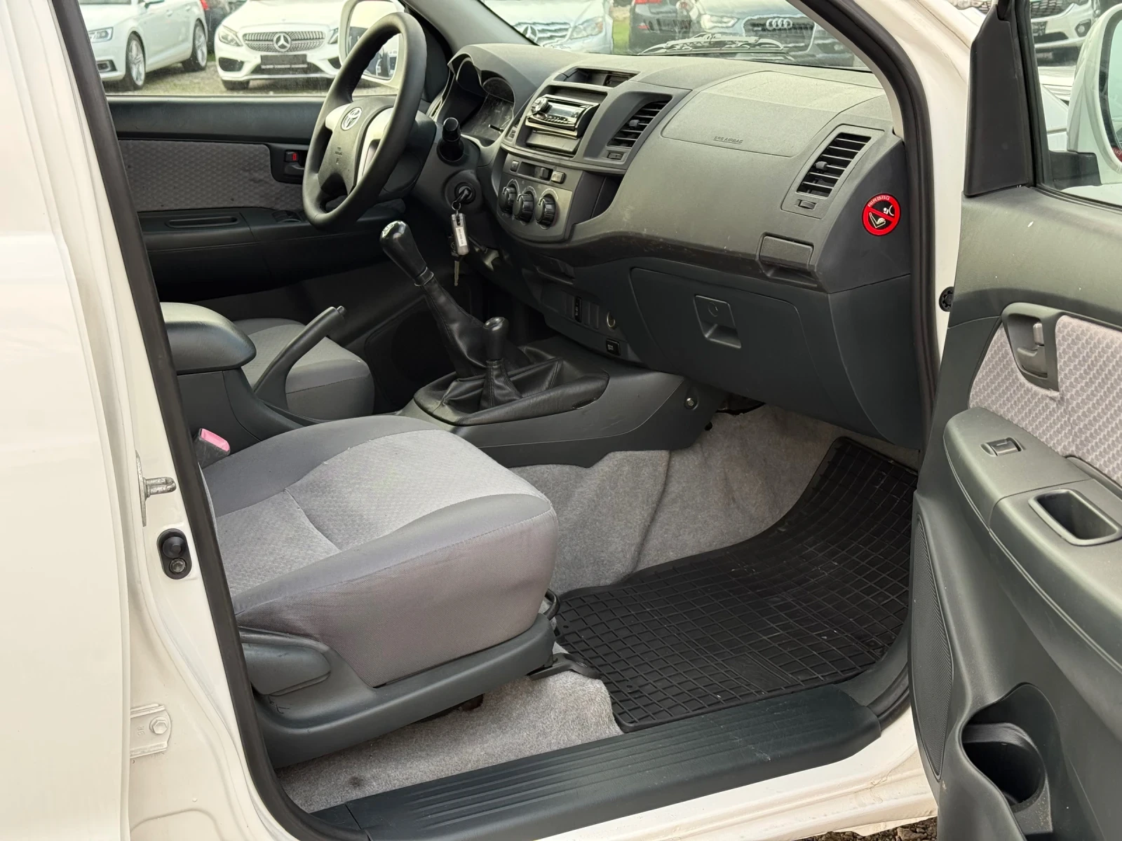 Toyota Hilux 2.5D-4D 145. * * * 44*  | Mobile.bg   12