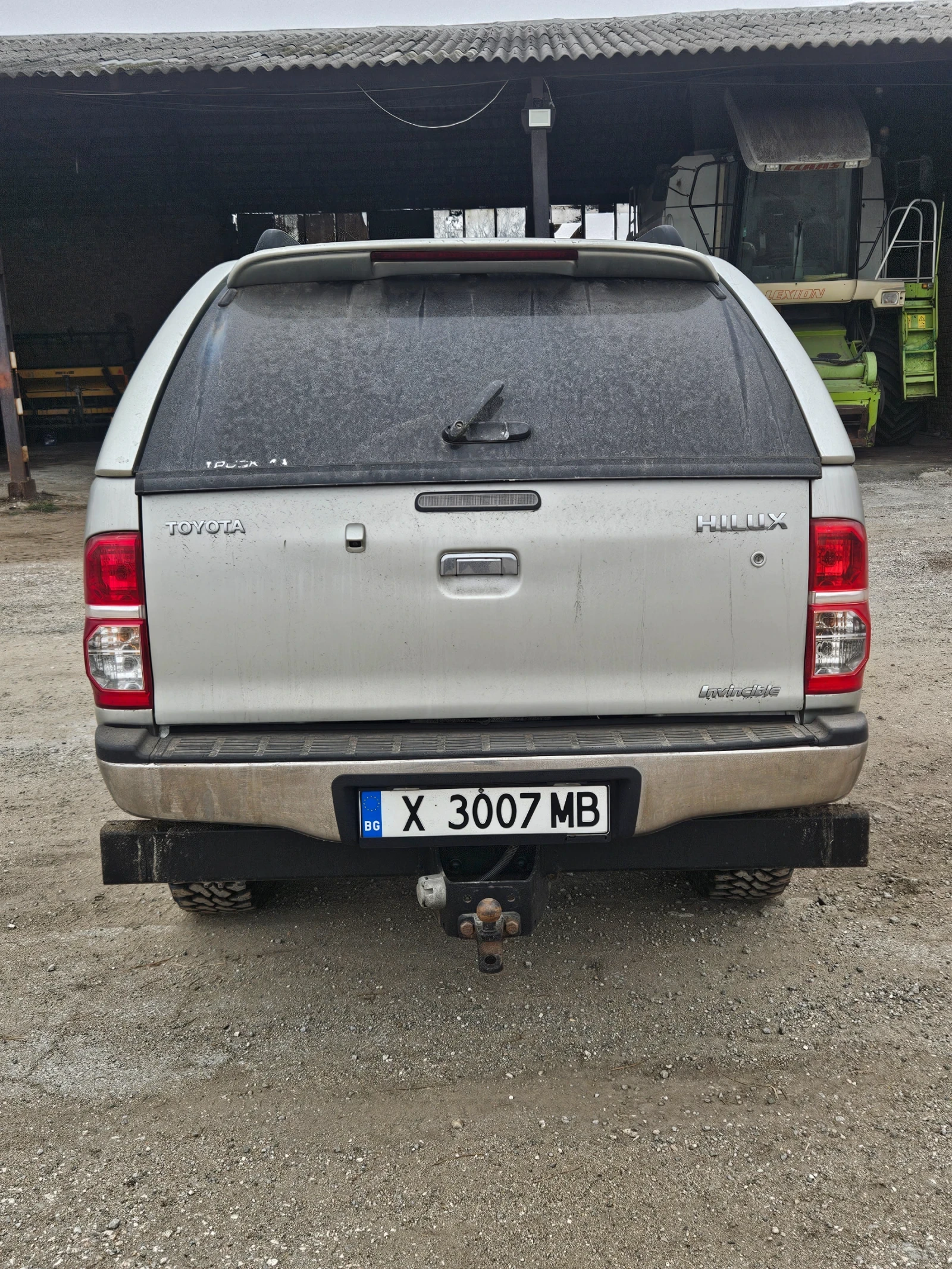 Toyota Hilux  - изображение 5