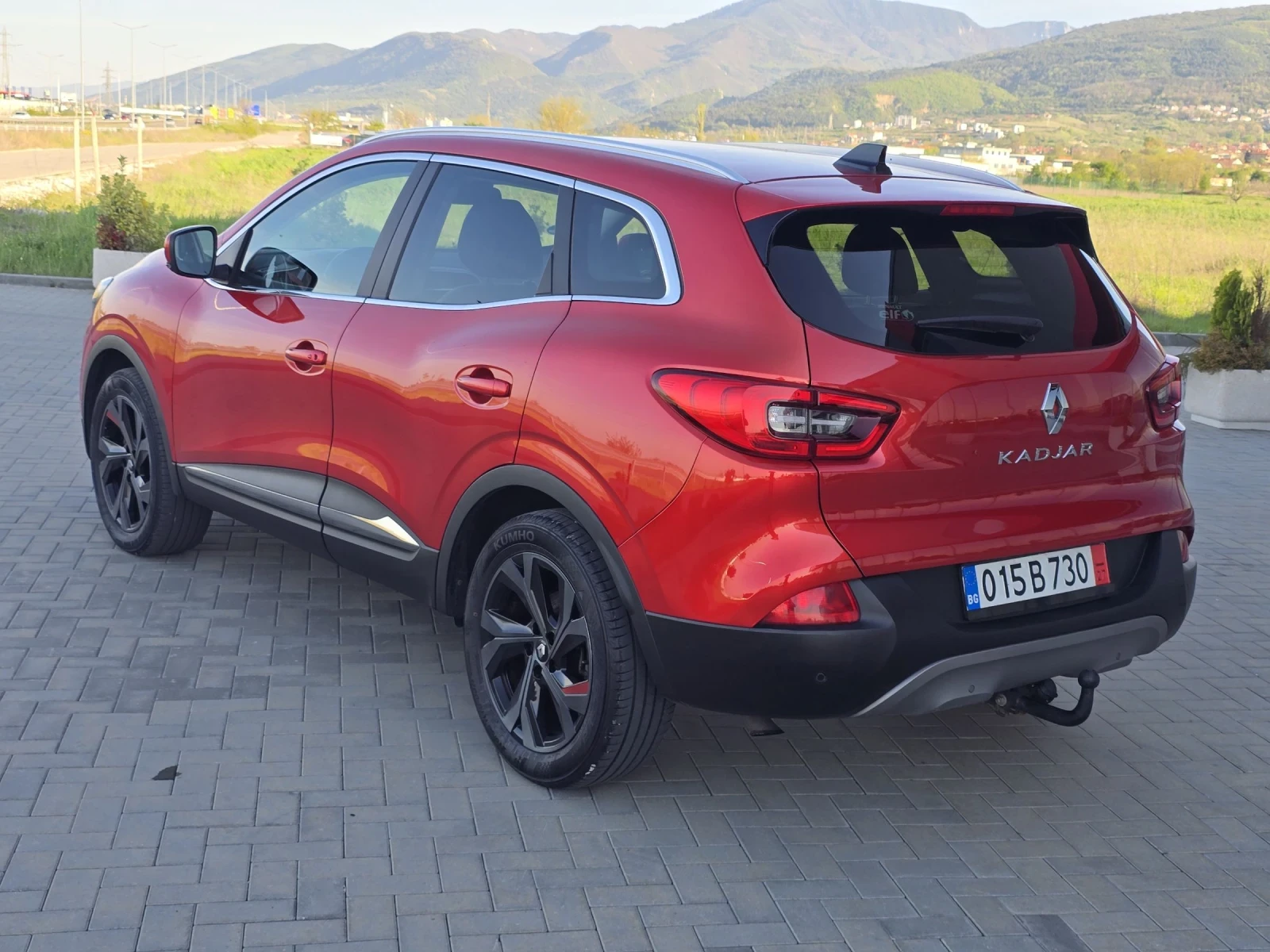 Renault Kadjar 1.2TCe/4-Цилиндъра/ЕВРО6, снимка 7 - Автомобили и джипове - 54306923