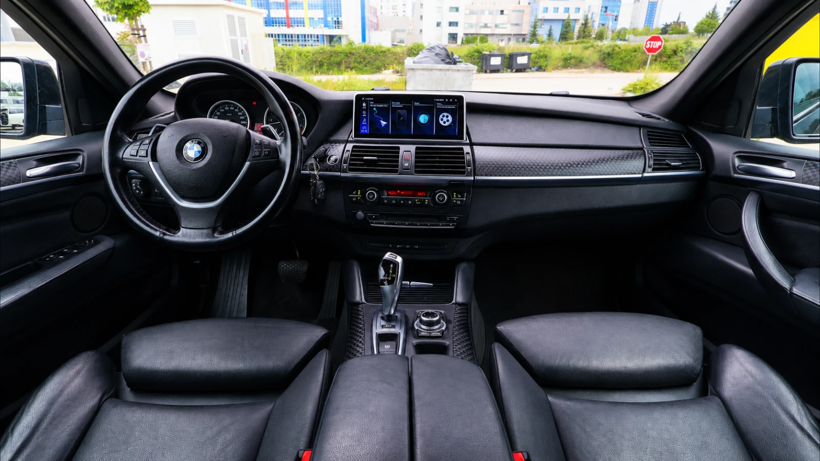 BMW X6 4.0D | LCI | Богато оборудване | Отлично поддържан, снимка 11 - Автомобили и джипове - 54622285