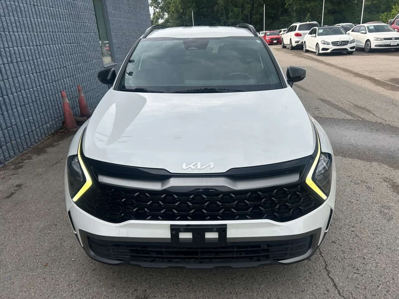 Kia Sportage X Line AWD | CARFAX | АВТОКРЕДИТ БЕЗ ПЪРВОНАЧАЛНА , снимка 2 - Автомобили и джипове - 55426039