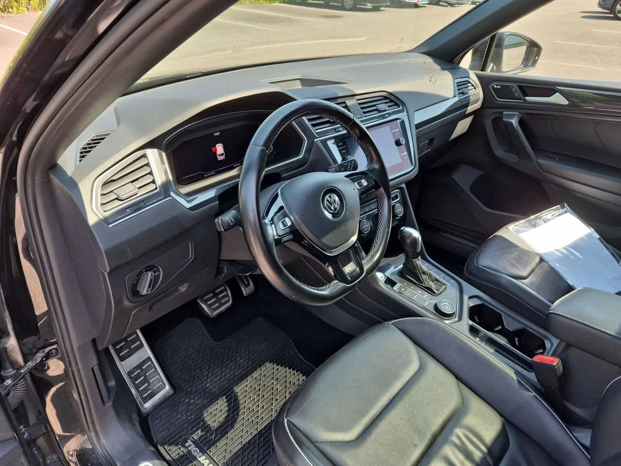 VW Tiguan * Highline * АВТОКРЕДИТ БЕЗ ПЪРВОНАЧАЛНА ВНОСКА* , снимка 5 - Автомобили и джипове - 55680116
