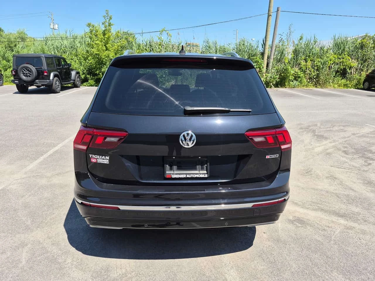 VW Tiguan * Highline * АВТОКРЕДИТ БЕЗ ПЪРВОНАЧАЛНА ВНОСКА* , снимка 4 - Автомобили и джипове - 55680116